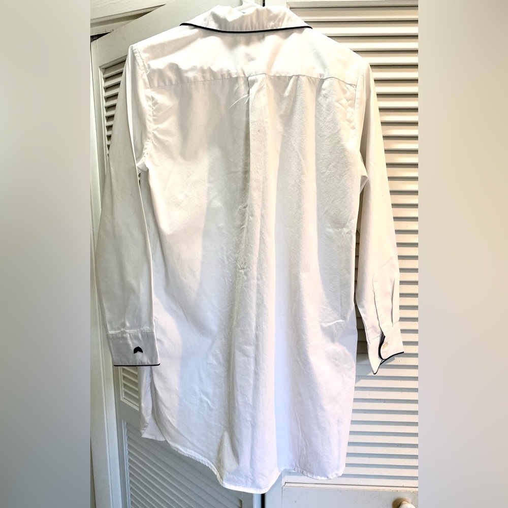 Petite Plume Women's White 100% Cotton Button-Down Nightshirt Navy Piping M - Picture 5 of 6
